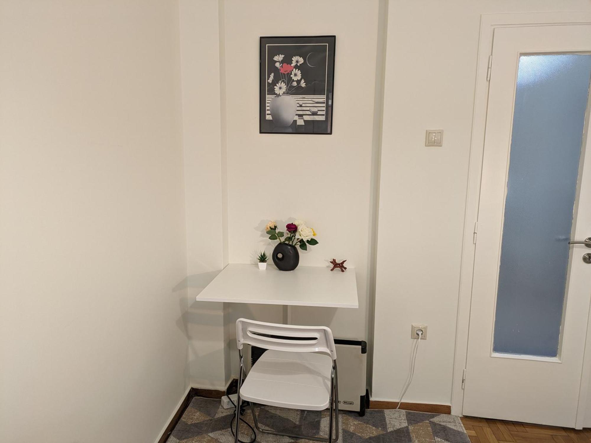 Lavender-Emma Cosy Apartment Near City Center เอเธนส์ ภายนอก รูปภาพ